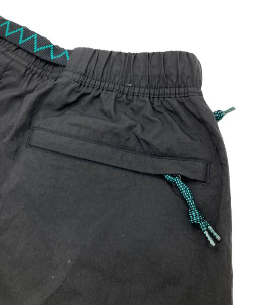NIKE ACG（ナイキエーシージー）NIKE ACG (ナイキエージーシー) WOVEN SHORT ブラック サイズ:Sの古着・服飾アイテム