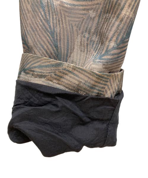 GIORGIO ARMANI（ジョルジョアルマーニ）GIORGIO ARMANI (ジョルジョアルマーニ) リーフ柄テーラードジャケット グレー サイズ:46Rの古着・服飾アイテム