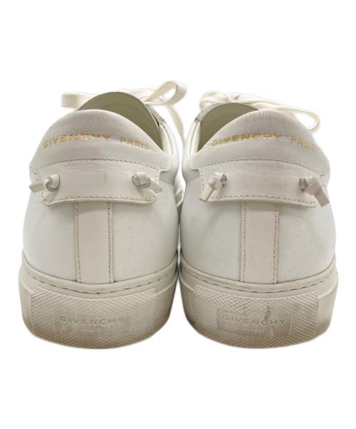 GIVENCHY（ジバンシィ）GIVENCHY (ジバンシィ) レザーローカットスニーカー ホワイト サイズ:41の古着・服飾アイテム