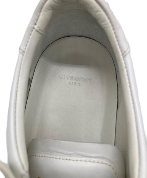 GIVENCHY（ジバンシィ）GIVENCHY (ジバンシィ) レザーローカットスニーカー ホワイト サイズ:41の古着・服飾アイテム