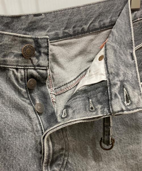 Acne studios（アクネ ストゥディオス）ACNE STUDIOS (アクネ ストゥディオス) Loose Fit Denim Short グレー サイズ:W28の古着・服飾アイテム