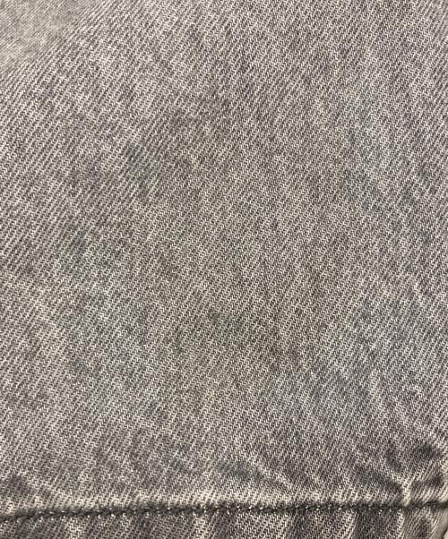 Acne studios（アクネ ストゥディオス）ACNE STUDIOS (アクネ ストゥディオス) Loose Fit Denim Short グレー サイズ:W28の古着・服飾アイテム