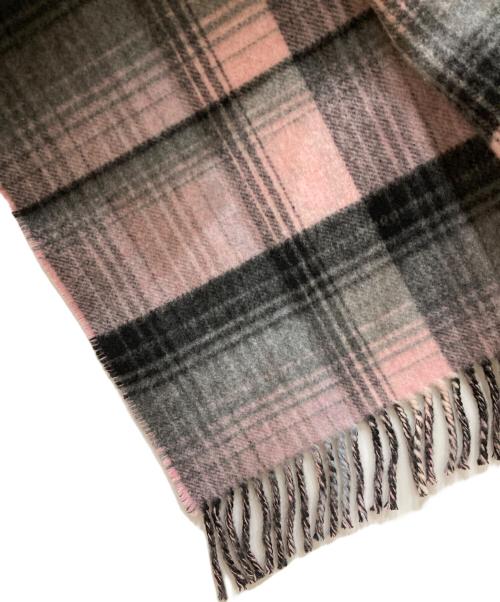 GUCCI（グッチ）GUCCI (グッチ) リバーシブル GGウール ケープ ポンチョ ブラック×ピンク サイズ:freeの古着・服飾アイテム