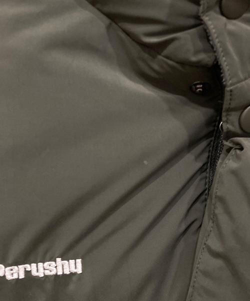 PERUSHU（ペルーシュ）Perushu (ペルーシュ) MLB (エムエルビー) 中綿ジャケット カーキ サイズ:Ⅿの古着・服飾アイテム