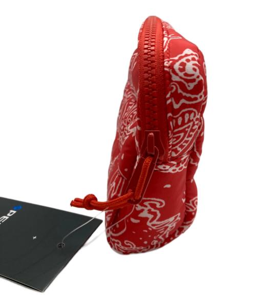 SUPREME（シュプリーム）Supreme (シュプリーム) 22AW Puffer Pouch レッドの古着・服飾アイテム