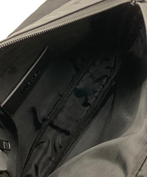 DIESEL（ディーゼル）DIESEL (ディーゼル) ボディーバッグ ブラックの古着・服飾アイテム