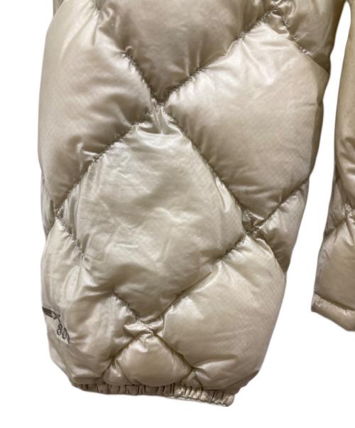 mont-bell（モンベル）mont-bell (モンベル) スペリオダウンジャケット アイボリー サイズ:SIZE XLの古着・服飾アイテム