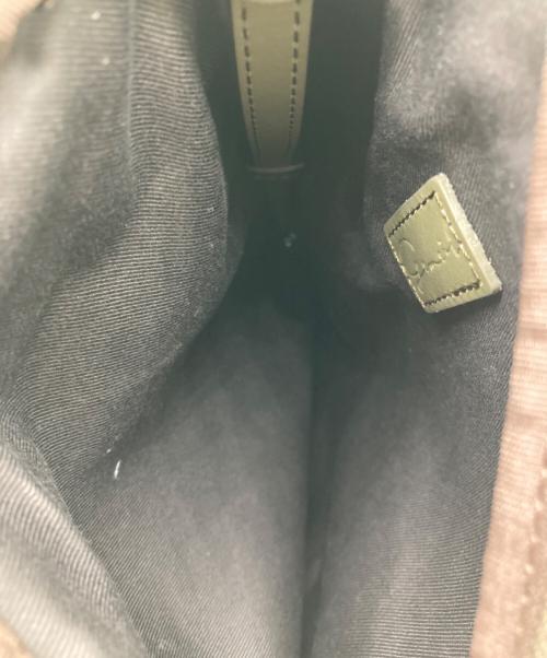 gemeil（ジェムイル）gemeil (ジェムイル) レザーワンハンドルバッグ カーキの古着・服飾アイテム