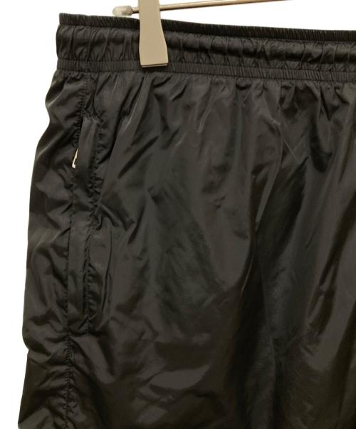 MONCLER（モンクレール）MONCLER (モンクレール) PANTALONE BERMUDA ブラック サイズ:48の古着・服飾アイテム