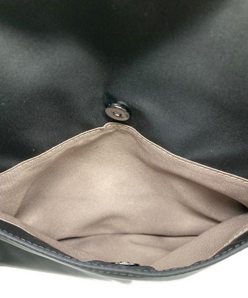 ear PAPILLONNER（イアパピヨネ）ear PAPILLONNER (イアパピヨネ) スクエアレザーリュック ブラックの古着・服飾アイテム