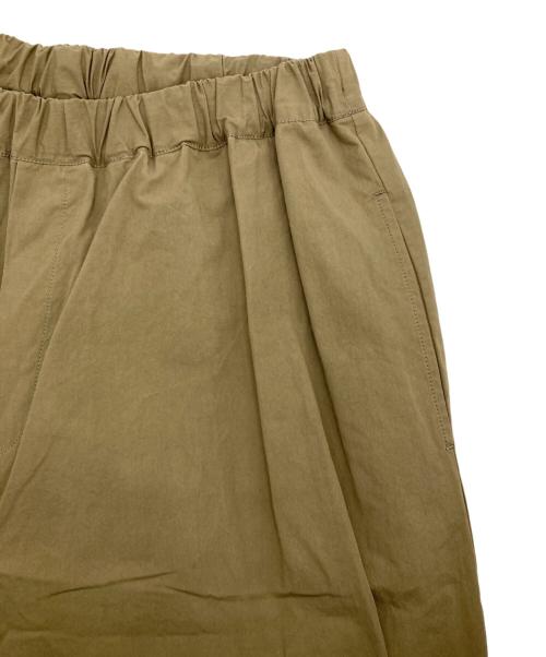 journal standard luxe（ジャーナルスタンダード ラックス）JOURNAL STANDARD LUXE (ジャーナルスタンダード ラックス) ダンプ ホップパンツ カーキ サイズ:-の古着・服飾アイテム