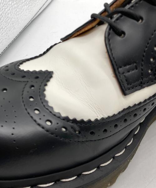 Dr.Martens（ドクターマーチン）Dr.Martens (ドクターマーチン) レースアップシューズ ブラック×ホワイト サイズ:SIZE UK8の古着・服飾アイテム