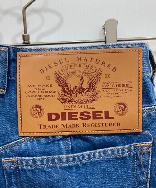 DIESEL（ディーゼル）DIESEL (ディーゼル) デニムパンツ インディゴ サイズ:SIZE 66cm (W26)の古着・服飾アイテム