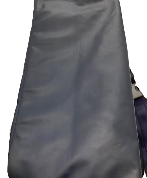 DIESEL（ディーゼル）DIESEL (ディーゼル) ボディーバッグ ネイビーの古着・服飾アイテム