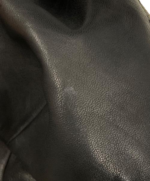 kawa-kawa（カワカワ）kawa-kawa (カワカワ) ビーズレザーハンドバッグ ブラックの古着・服飾アイテム