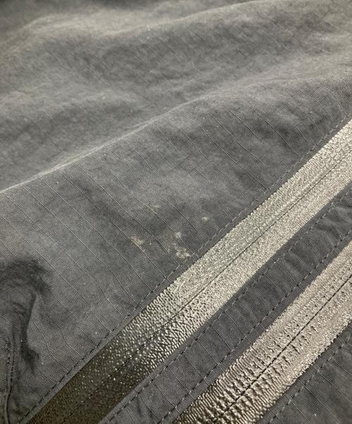 CMF OUTDOOR GARMENT（コンフィーアウトドアガーメント）CMF OUTDOOR GARMENT (コンフィーアウトドアガーメント) OVERLAY VEST ブラック サイズ:Sの古着・服飾アイテム