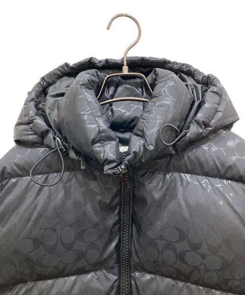 COACH（コーチ）COACH (コーチ) シグネチャーダウンジャケット ブラック サイズ:Lの古着・服飾アイテム