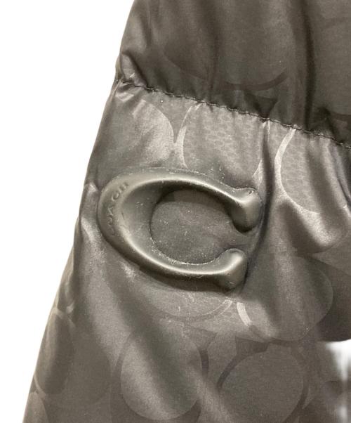 COACH（コーチ）COACH (コーチ) シグネチャーダウンジャケット ブラック サイズ:Lの古着・服飾アイテム