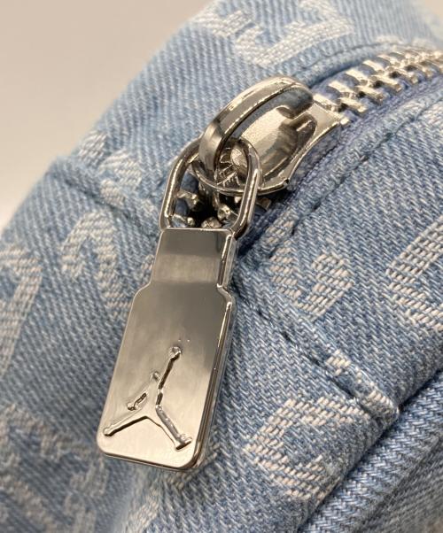 JORDAN BRAND（ジョーダン ブランド）JORDAN BRAND (ジョーダン ブランド) JAU MONOGRAM CAMERA BAG ブルーの古着・服飾アイテム