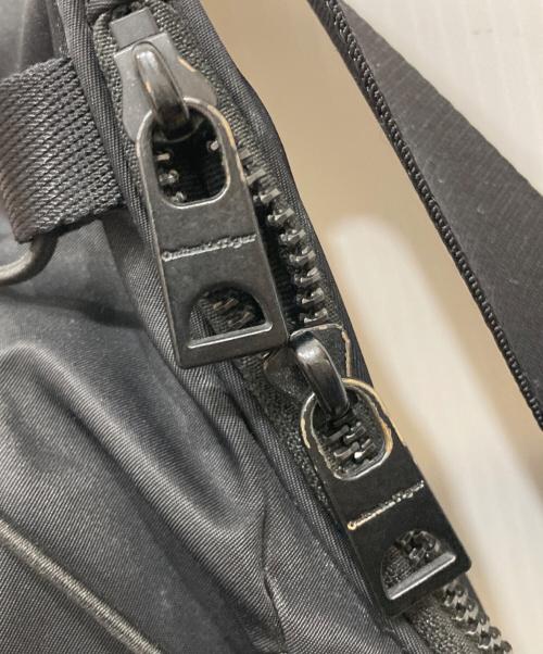 Onitsuka Tiger（オニツカタイガー）Onitsuka Tiger (オニツカタイガー) MESSENGER BAG メッセンジャーバッグ ブラックの古着・服飾アイテム