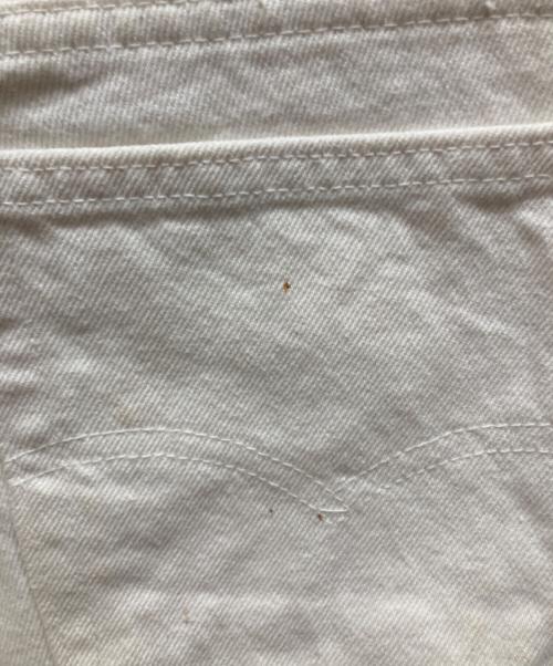 LEVI'S（リーバイス）LEVI'S (リーバイス) デニムパンツ ホワイト サイズ:SIZE 83.5cm (W33)の古着・服飾アイテム