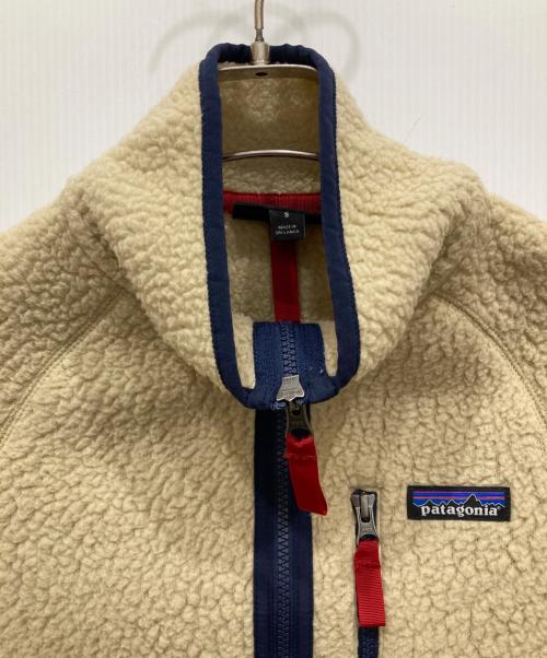 Patagonia（パタゴニア）Patagonia (パタゴニア) レトロパイルジャケット ベージュ×ネイビー サイズ:SIZE Sの古着・服飾アイテム