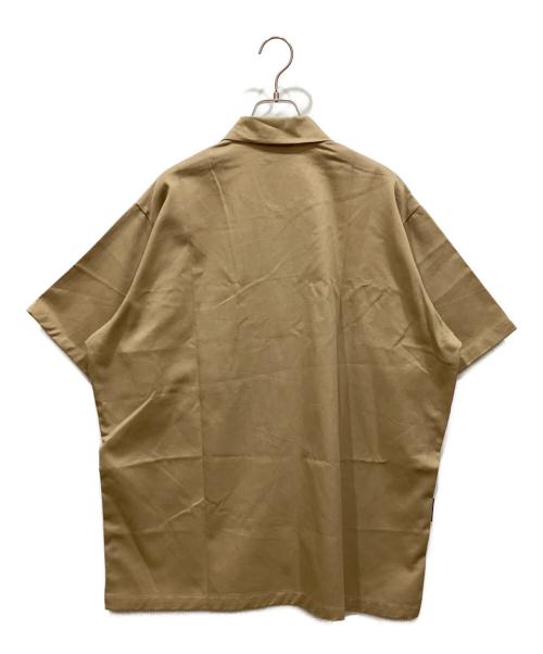 LOWLOW STREETWEAR（LOWLOW STREETWEAR）LOWLOW STREETWEAR (LOWLOW STREETWEAR) ジップシャツ ベージュ サイズ:Lの古着・服飾アイテム