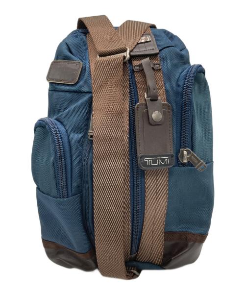 TUMI（トゥミ）TUMI (トゥミ) サラトガショルダーバッグ ネイビーの古着・服飾アイテム