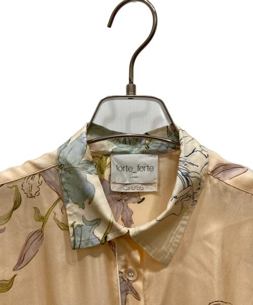 forte forte（フォルテ・フォルテ）forte forte (フォルテ・フォルテ) 花柄シルクワンピース ベージュ サイズ:1の古着・服飾アイテム