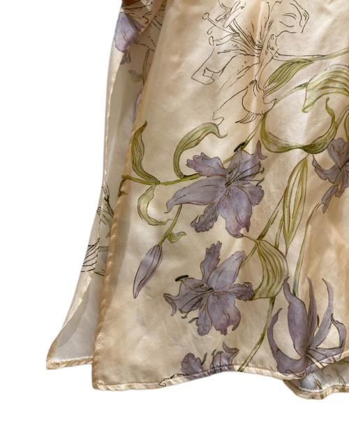 forte forte（フォルテ・フォルテ）forte forte (フォルテ・フォルテ) 花柄シルクワンピース ベージュ サイズ:1の古着・服飾アイテム