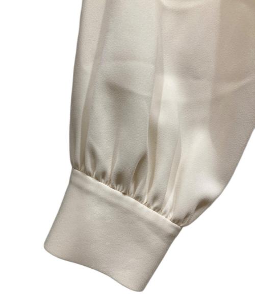 theory（セオリー）theory (セオリー) クラッシッククレープスタンドカラーブラウス アイボリー サイズ:Mの古着・服飾アイテム