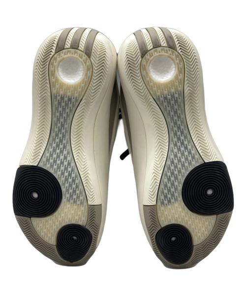 adidas（アディダス）adidas (アディダス) ハーデン ボリューム 8 ベージュ サイズ:26の古着・服飾アイテム