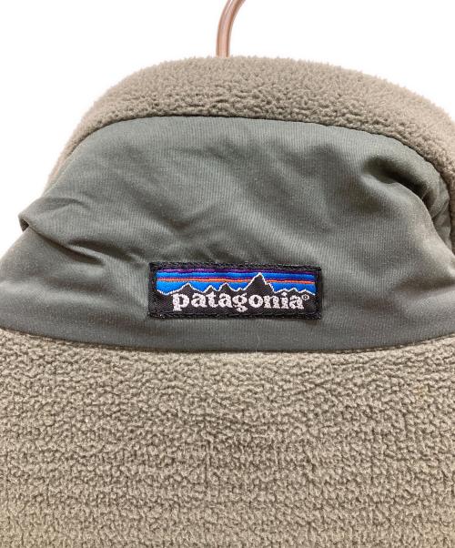 Patagonia（パタゴニア）Patagonia (パタゴニア) R3 RADIANT jacket カーキ サイズ:SIZE Sの古着・服飾アイテム