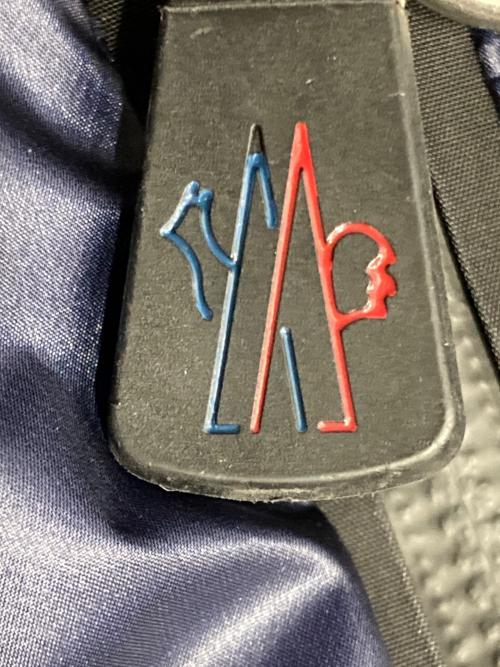 MONCLER（モンクレール）MONCLER (モンクレール) ダウンジャケット ネイビー サイズ:SIZE 2の古着・服飾アイテム