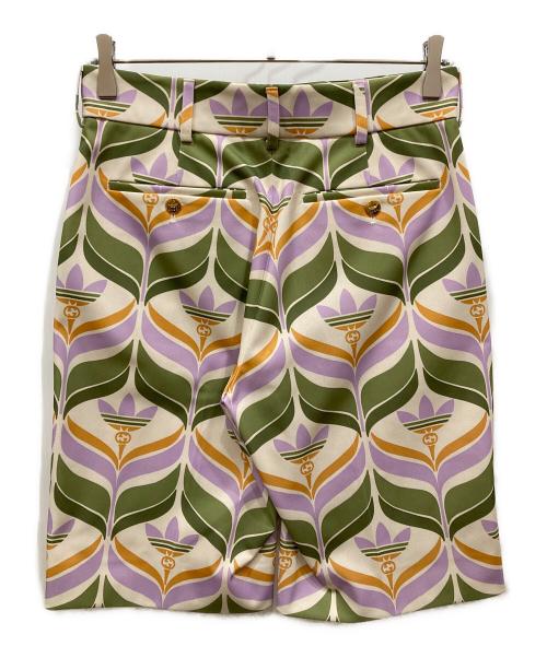 GUCCI（グッチ）GUCCI (グッチ) adidas (アディダス) トレフォイル プリント ショートパンツ アイボリー×グリーン サイズ:SIZE 44 未使用品の古着・服飾アイテム