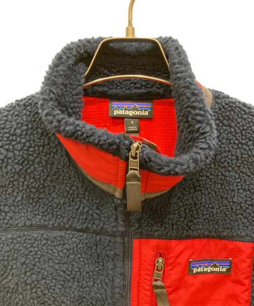 Patagonia（パタゴニア）Patagonia (パタゴニア) CLASSIC RETRO-X VEST ネイビー サイズ:SIZE Sの古着・服飾アイテム