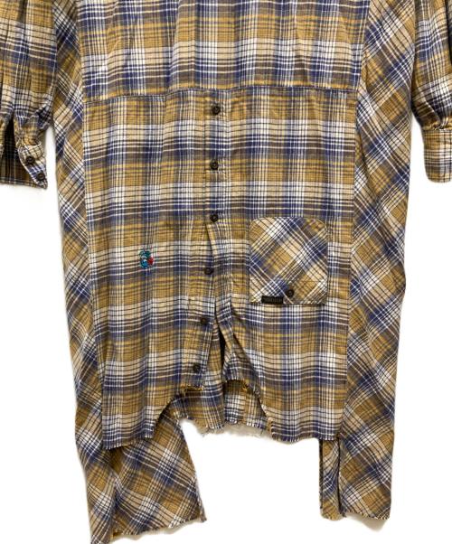 Hysteric Glamour（ヒステリックグラマー）Hysteric Glamour (ヒステリックグラマー) HEART BREAKER刺繍 グランジカスタムシャツワンピース ベージュ×ブルー サイズ:freeの古着・服飾アイテム