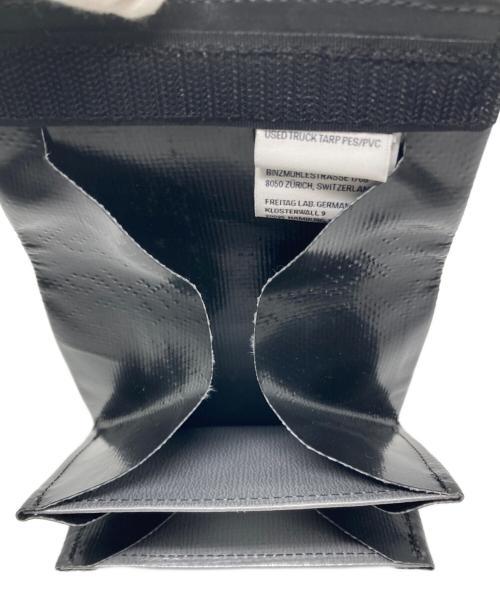 FREITAG（フライターグ）FREITAG (フライターグ) 2つ折り財布 ブラックの古着・服飾アイテム