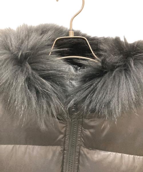 BURBERRY BLACK LABEL（バーバリーブラックレーベル）BURBERRY BLACK LABEL (バーバリーブラックレーベル) リバーシブルホワイトグースダウンジャケット ブラック サイズ:SIZE Mの古着・服飾アイテム