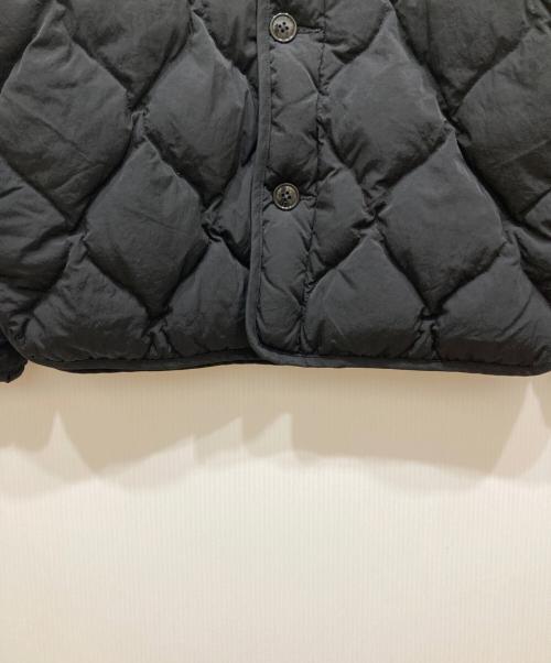 ORCIVAL（オーシバル）ORCIVAL (オーシバル) リモンタナイロンノーカラーキルティングジャケット ブラック サイズ:SIZE 1の古着・服飾アイテム