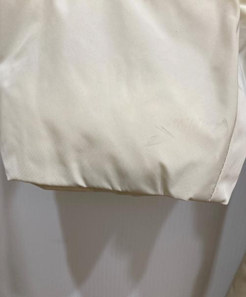 Curensology（カレンソロジー）Curensology (カレンソロジー) RC (エッレチー) サイドジップダウンコート ベージュ サイズ:SIZE 36の古着・服飾アイテム