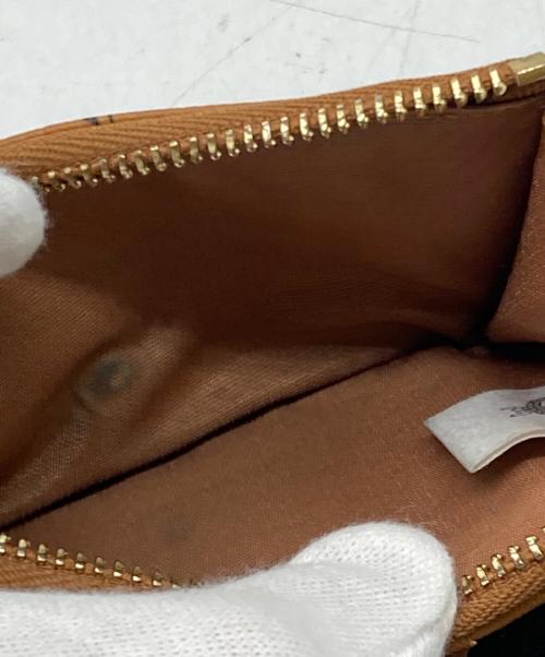 MCM（エムシーエム）MCM (エムシーエム) 3つ折り財布 ブラウン×ブラックの古着・服飾アイテム