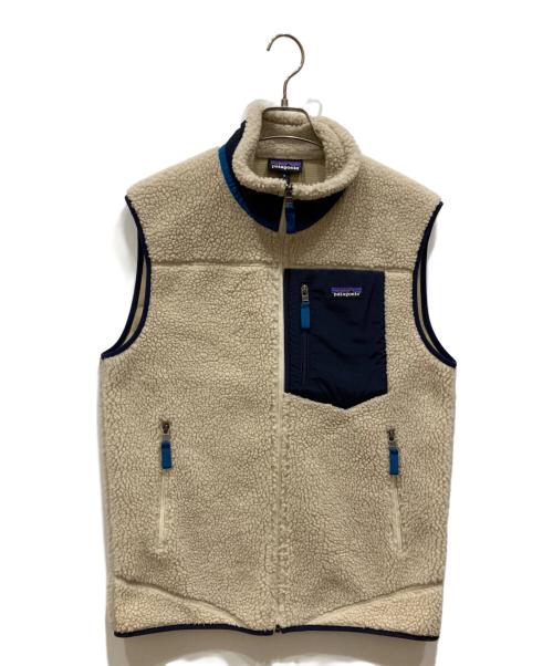 Patagonia（パタゴニア）Patagonia (パタゴニア) CLASSIC RETRO-X VEST アイボリー サイズ:Ⅿの古着・服飾アイテム