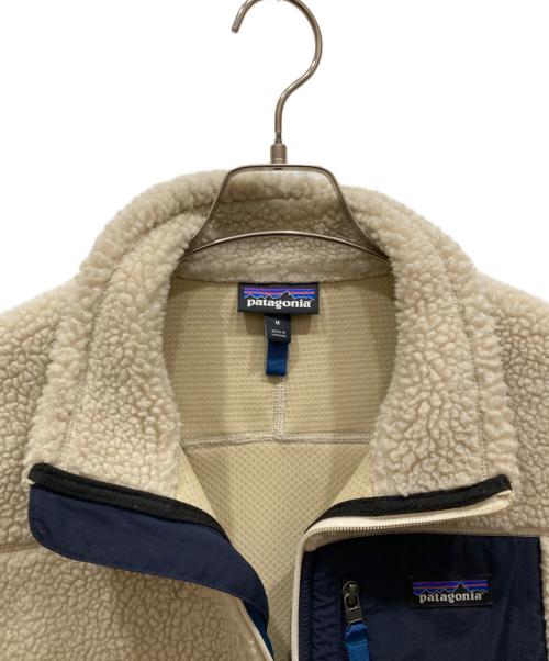 Patagonia（パタゴニア）Patagonia (パタゴニア) CLASSIC RETRO-X VEST アイボリー サイズ:Ⅿの古着・服飾アイテム