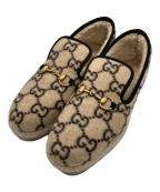 GUCCIグッチ）の古着「ホースビットムートンローファー」｜ベージュ×ブラック