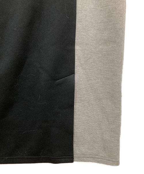 ADORE（アドーア）ADORE (アドーア) ストレッチポンチスカート ブラック サイズ:38 未使用品の古着・服飾アイテム