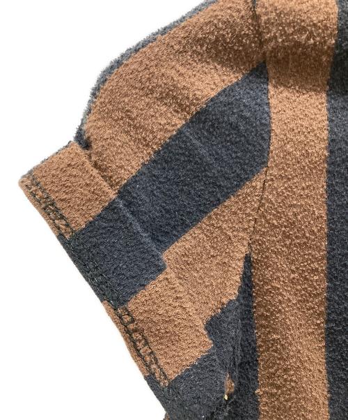 FENDI（フェンディ）FENDI (フェンディ) 半袖カットソー ブラウン サイズ:SIZE 40の古着・服飾アイテム