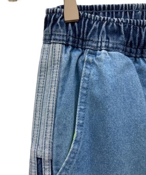 adidas（アディダス）adidas (アディダス) パッチワークジーン インディゴ サイズ:SIZE XSの古着・服飾アイテム