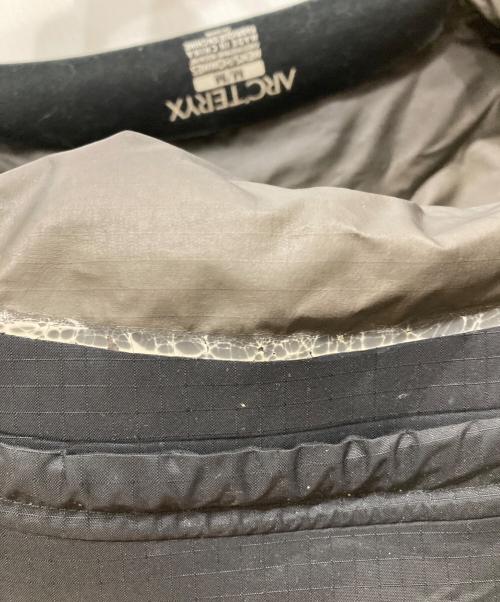 ARC'TERYX（アークテリクス）ARC'TERYX (アークテリクス) ベータ SL ジャケット ブラック サイズ:SIZE Mの古着・服飾アイテム