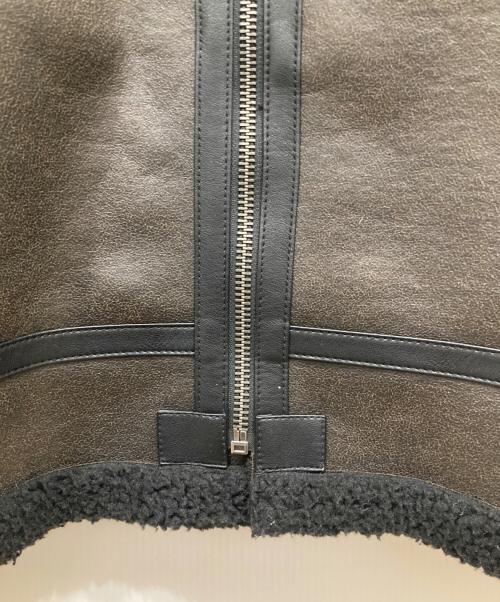 ALPHA（アルファ）ALPHA (アルファ) B-3 フェイクムートン ジャケット ブラウン×ブラック サイズ:SIZE Mの古着・服飾アイテム